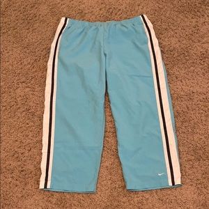 Nike Crop Athletic Pants